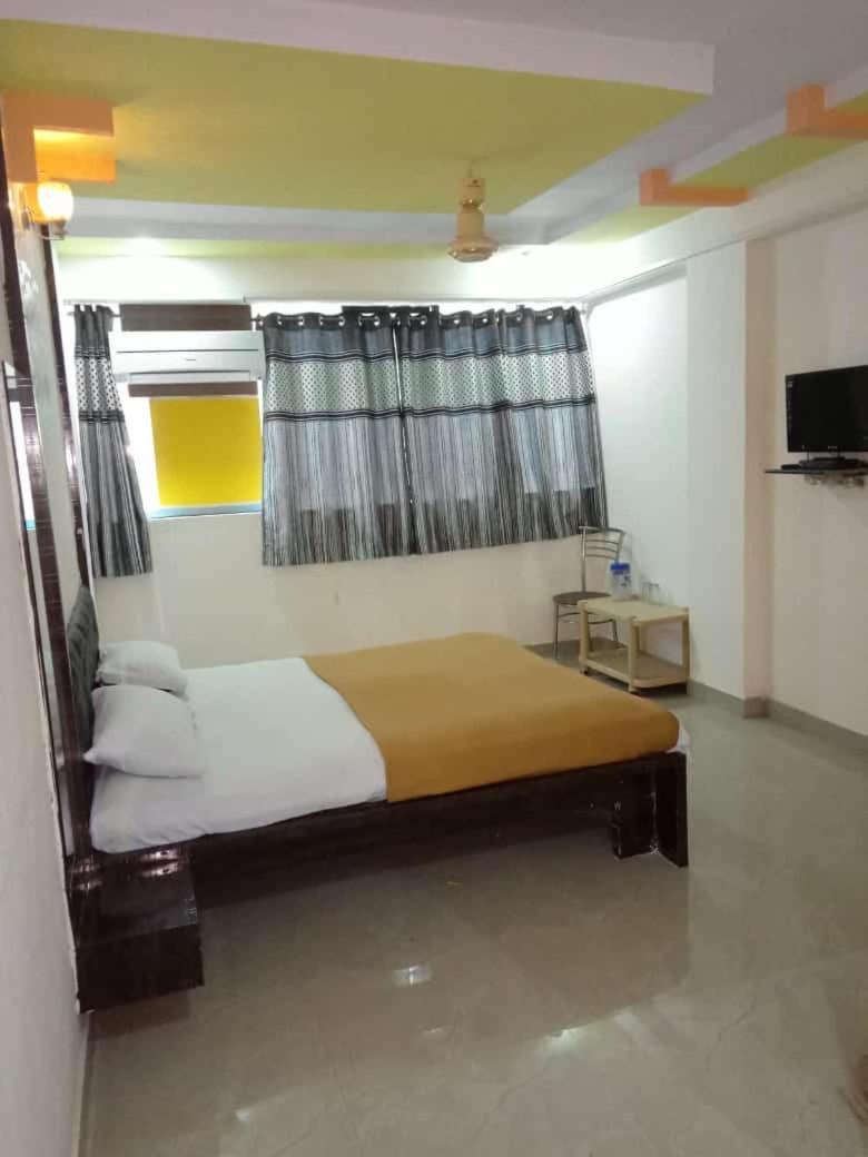 Akalkot Sahil Lodge Akkalkot מראה חיצוני תמונה